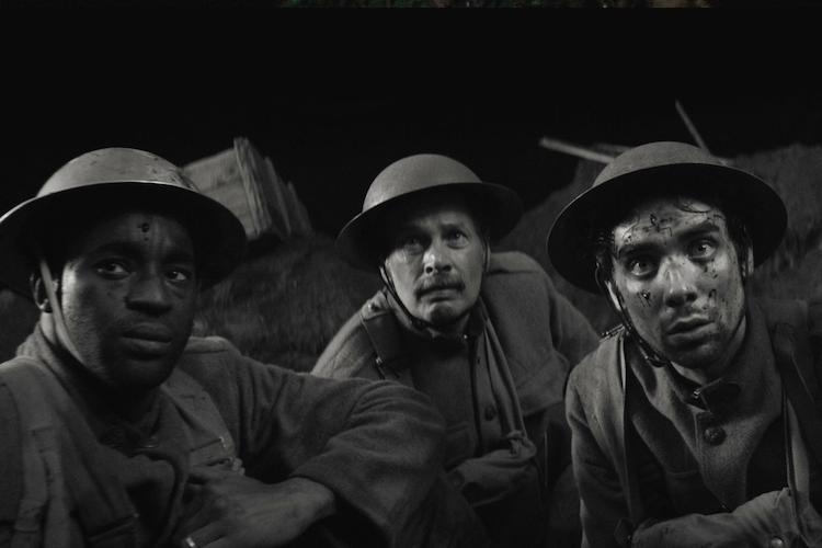 Foxhole ภาพยนตร์ต่อต้านสงคราม – All Quiet